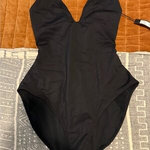 TA3 Plungey as seen on Shark Tank Black One Piece
Brand NWT and hygienic liner